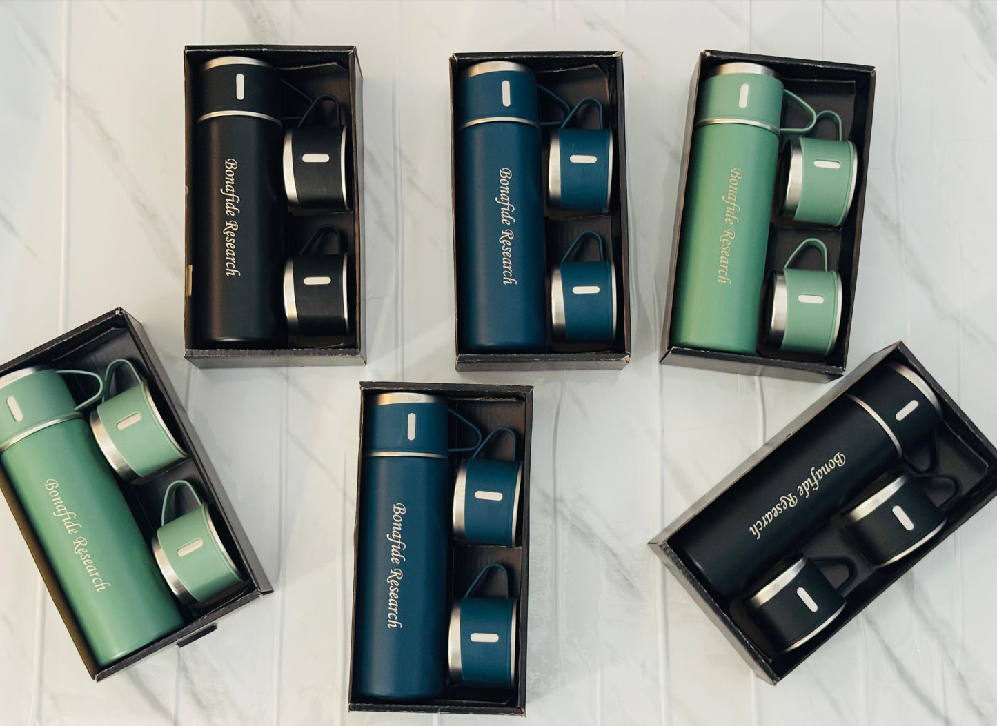 Vacuum Flask Gift Set | Personalized Stainless Steel Bottle with 2 Mini Cups | 12-Hour Hot & Cold Insulation